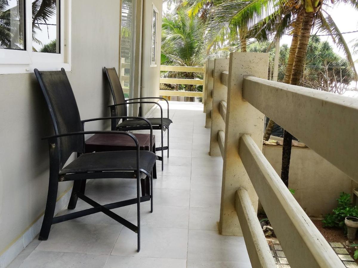 Amssler Beach Stay กาลูทารา ภายนอก รูปภาพ