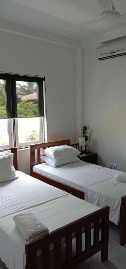 Amssler Beach Stay กาลูทารา ภายนอก รูปภาพ