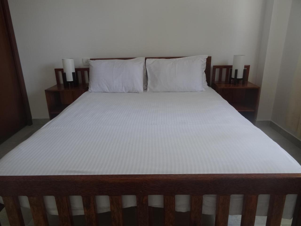 Amssler Beach Stay กาลูทารา ภายนอก รูปภาพ